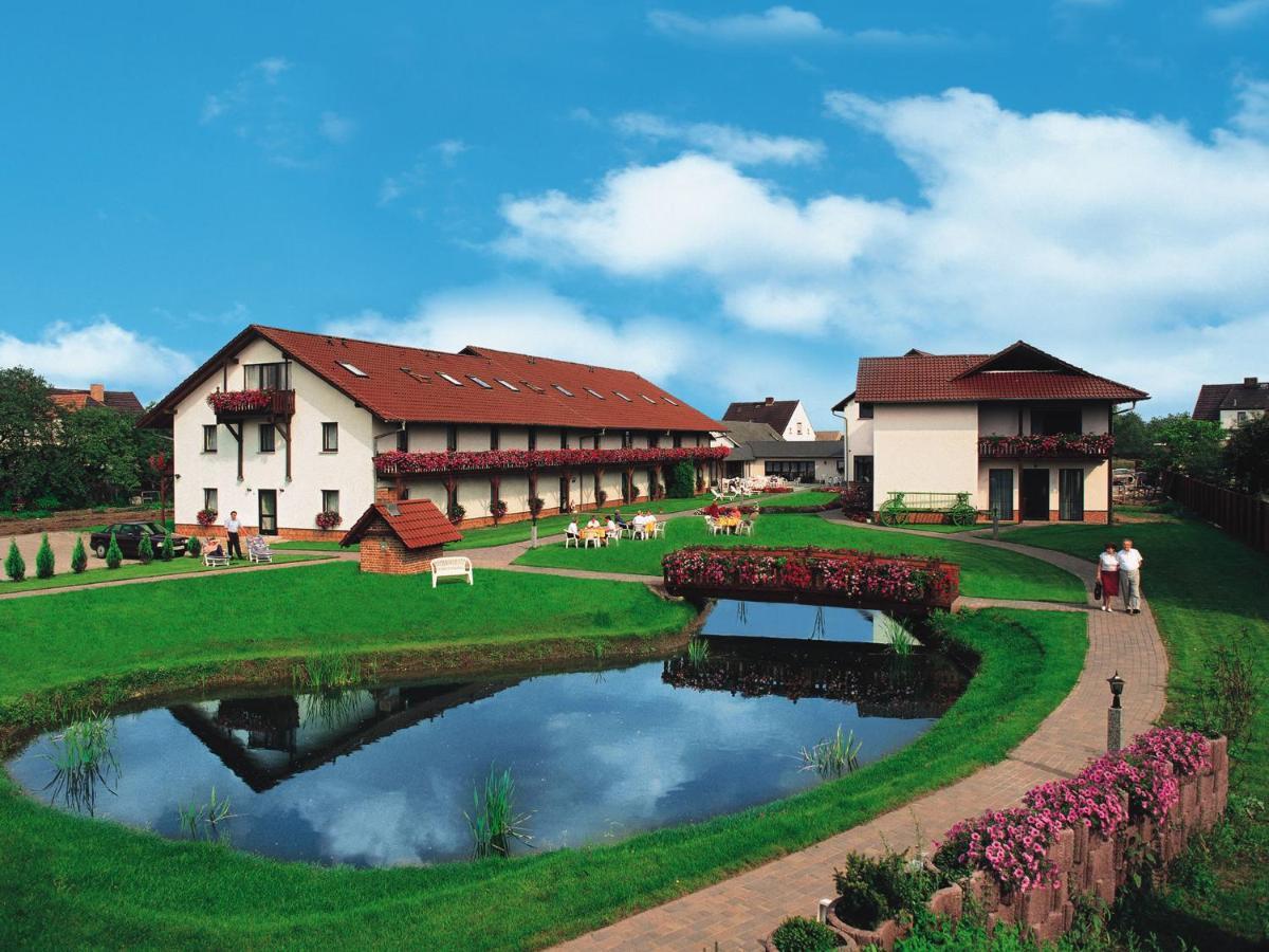Landgasthof & Hotel Waldow غوين المظهر الخارجي الصورة